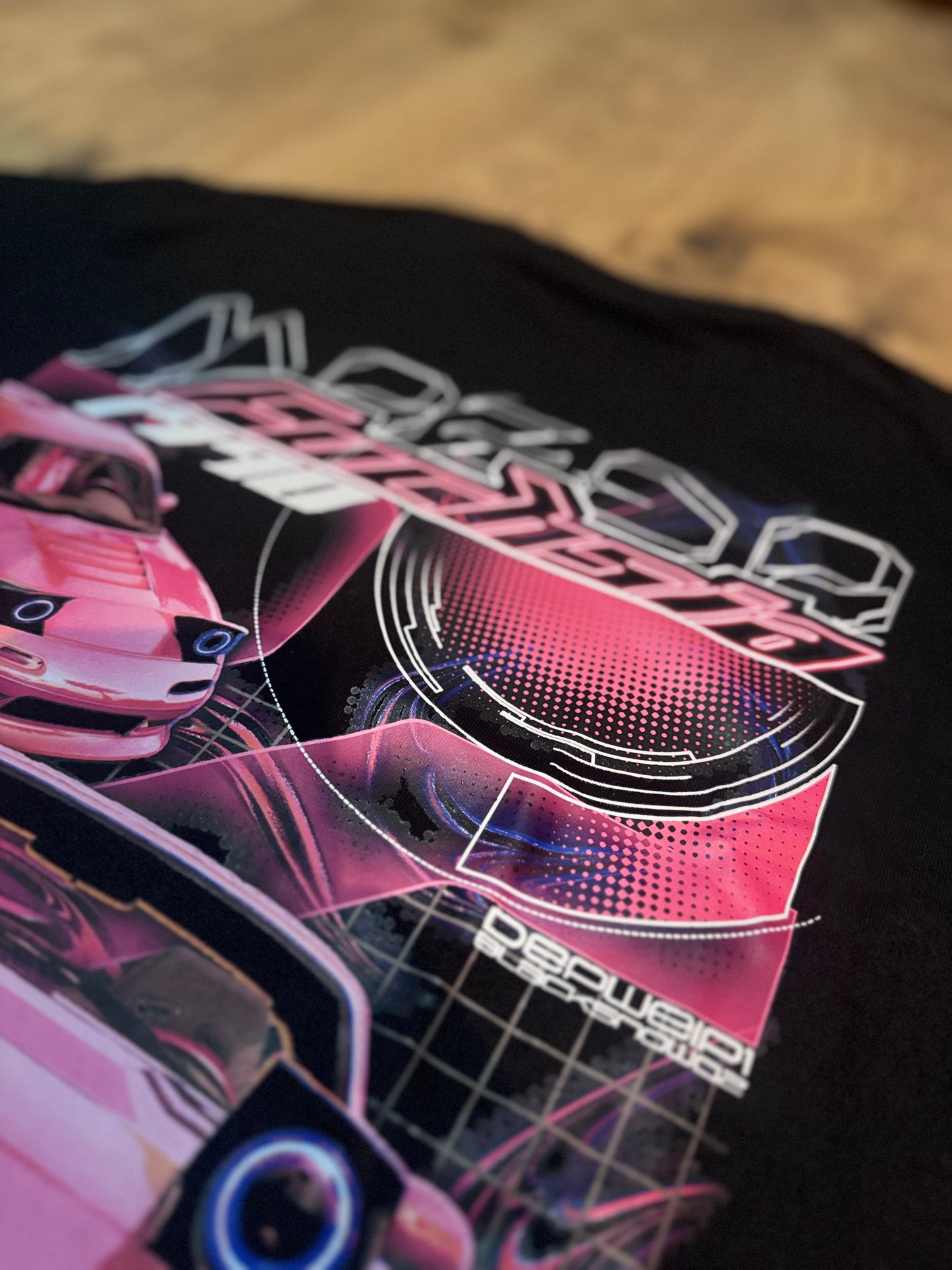 “Fuchsia" MX-5 Retro Tee
