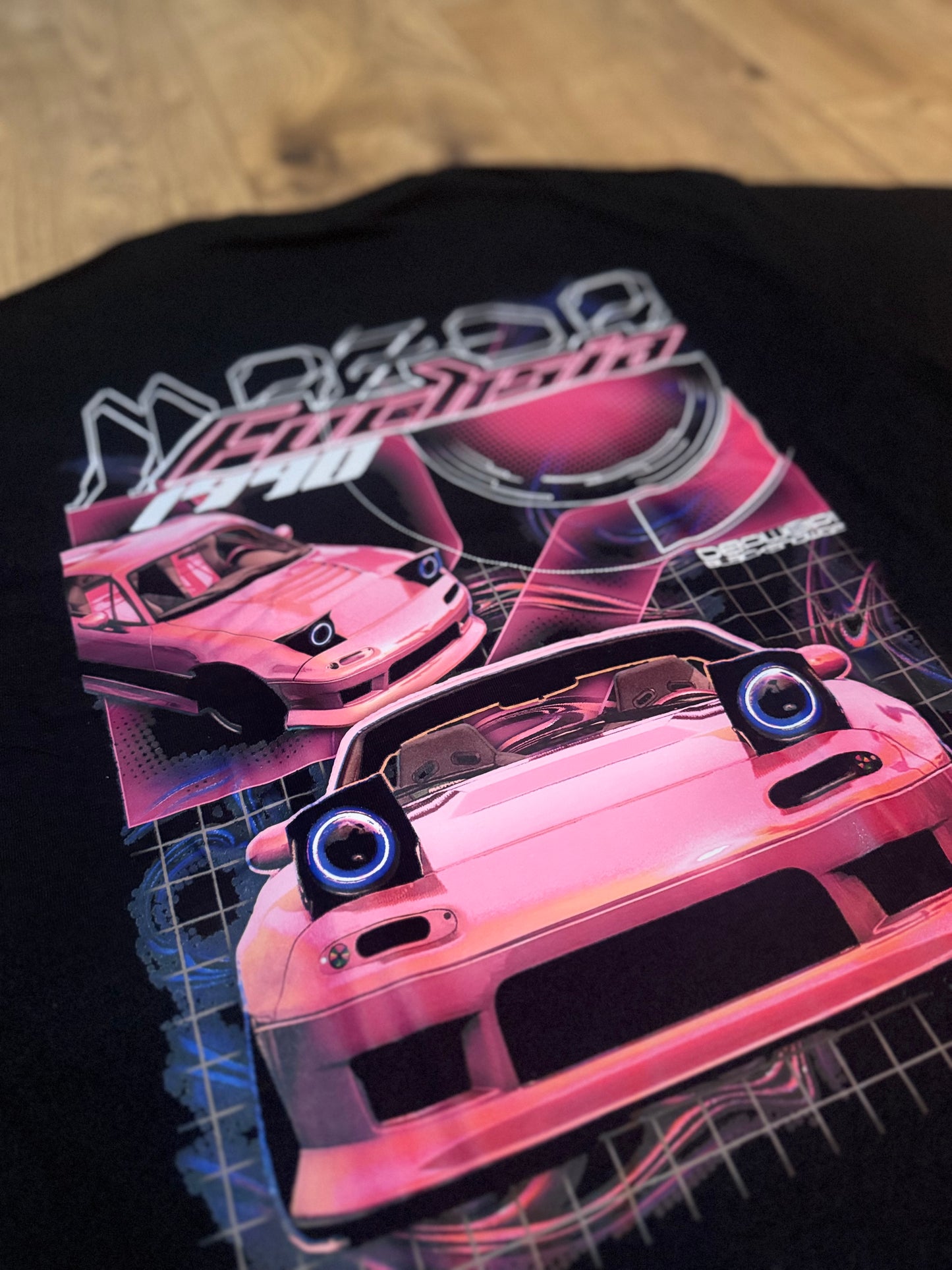“Fuchsia" MX-5 Retro Tee